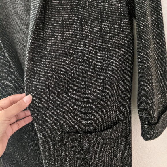 H&M Long Gray and White Jacket - Picture 2 of 3